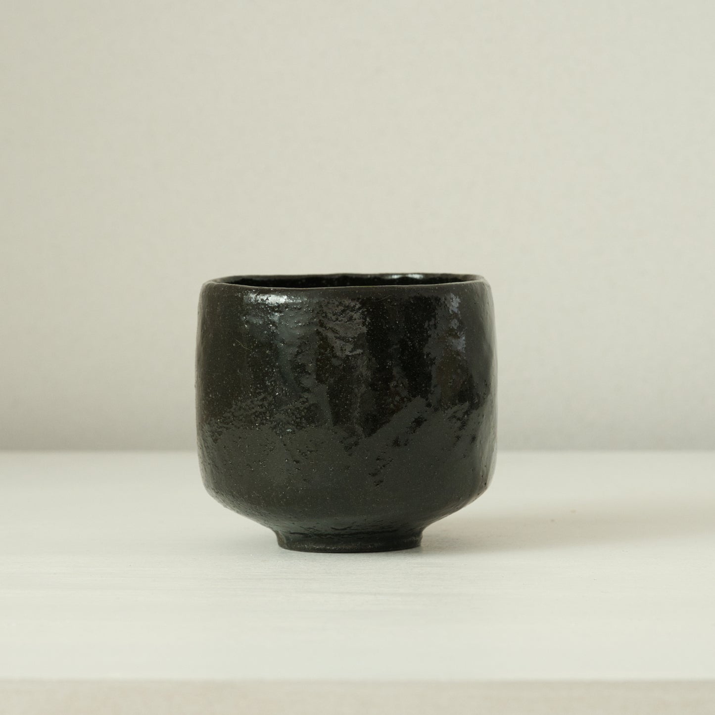 YN21 黒釉茶碗 矢野直人