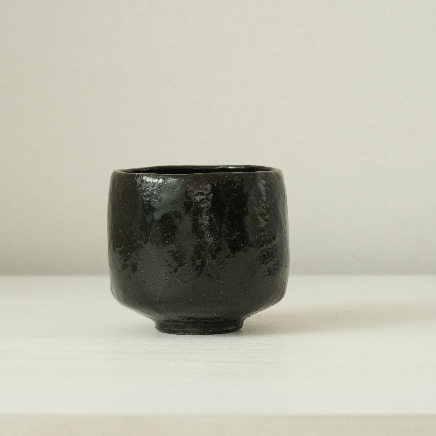 YN21 黒釉茶碗 矢野直人