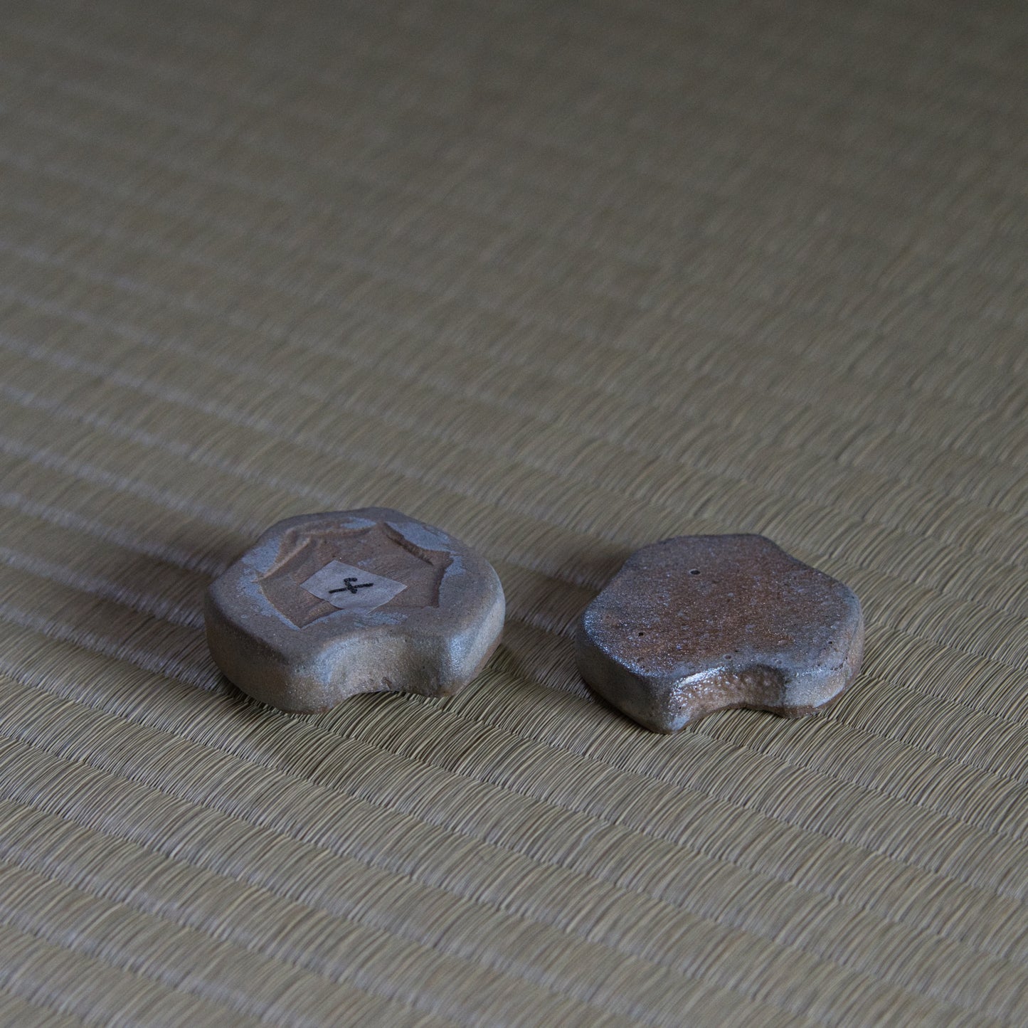 UXKY4 梶原靖元 備前唐津香合