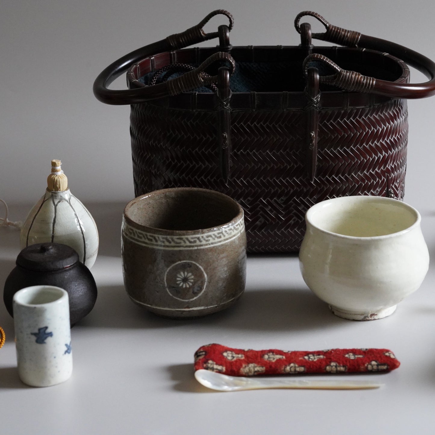 AI12 茶籠セット 伊藤明美