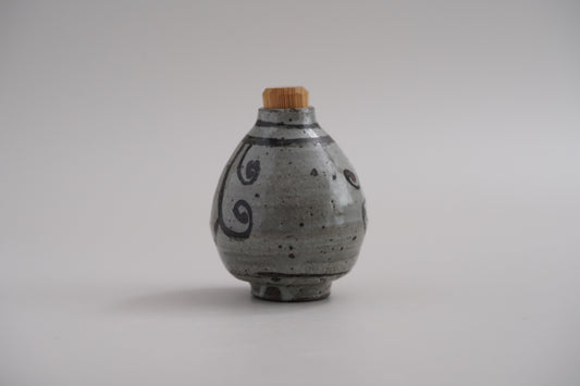 SM13 鉄絵唐草文振出 志村睦彦