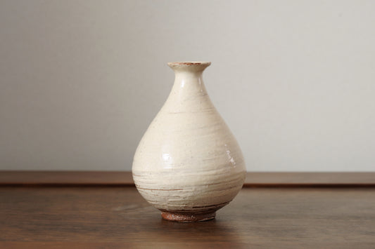 YT8B 萩刷毛目徳利 吉野桃李