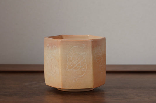 YT18 六角宝尽くし火入 吉野桃李