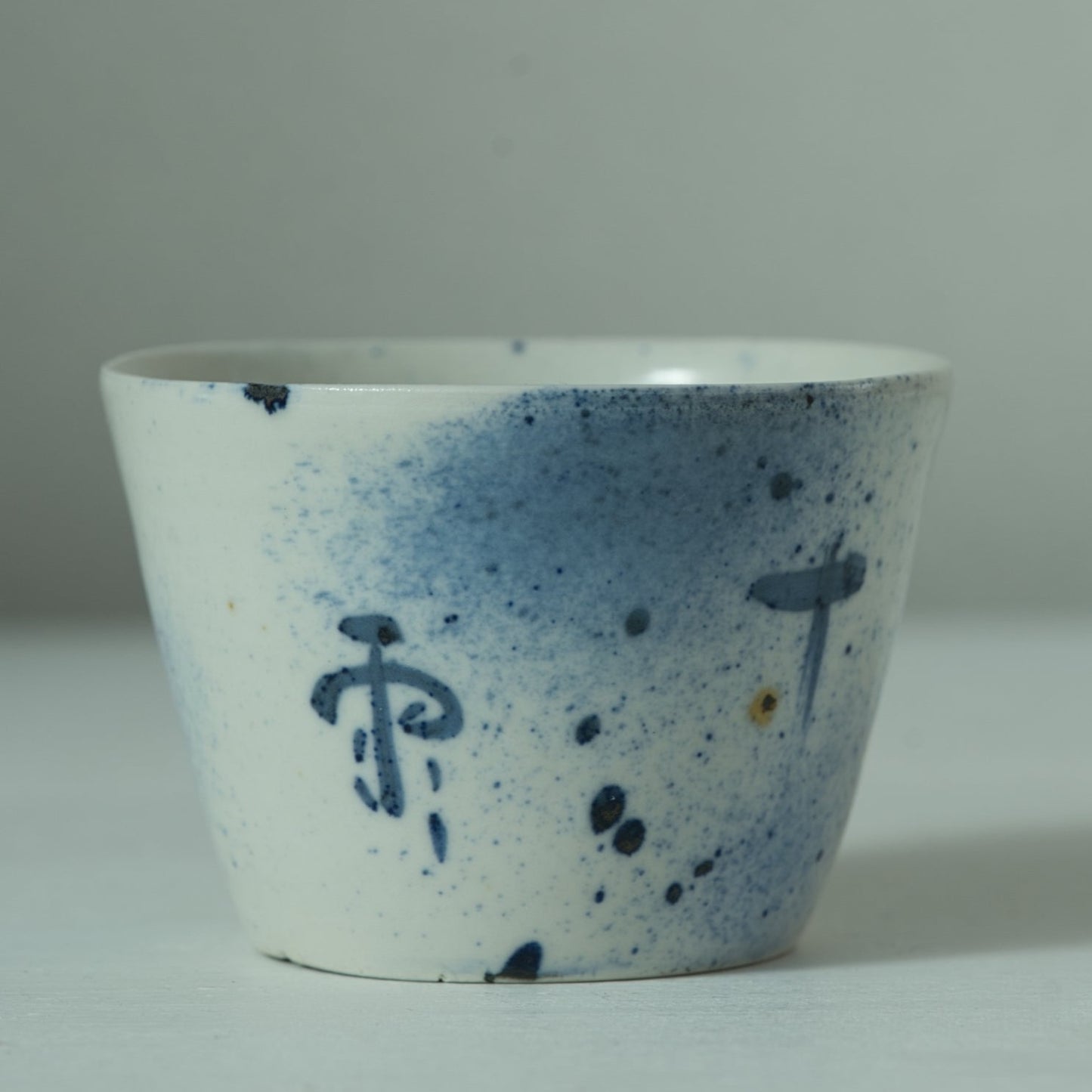 AI16C 吹墨五風十雨猪口 伊藤明美