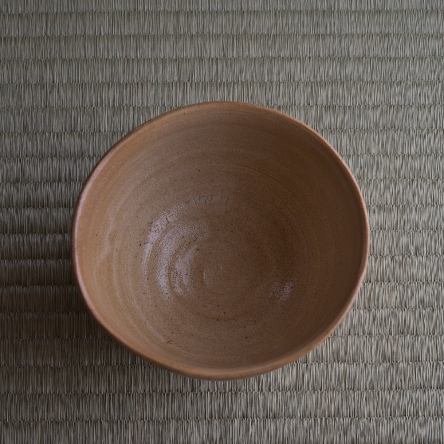 ko.US11 内村慎太郎 玉子手茶盌