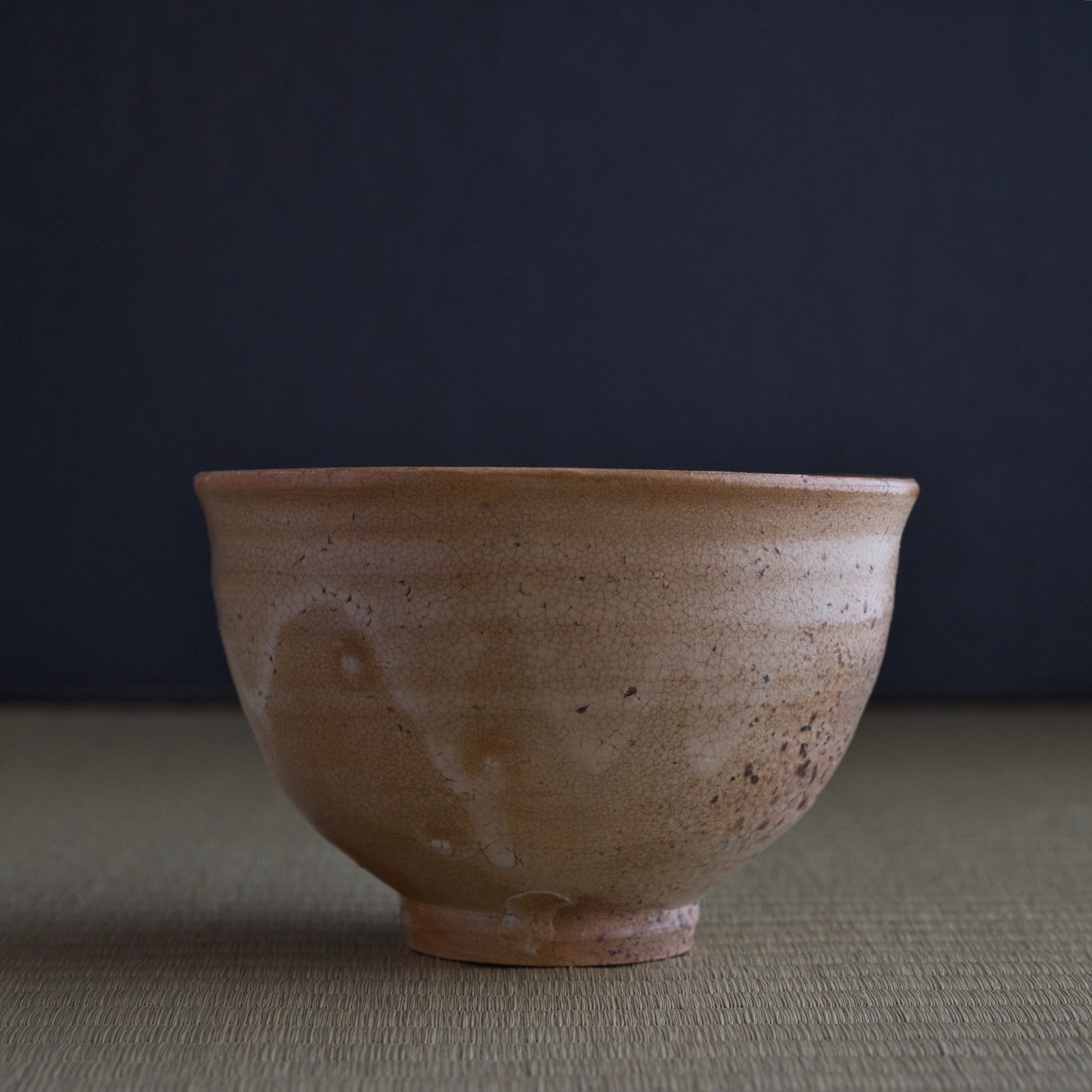 ko.US11 内村慎太郎 玉子手茶盌