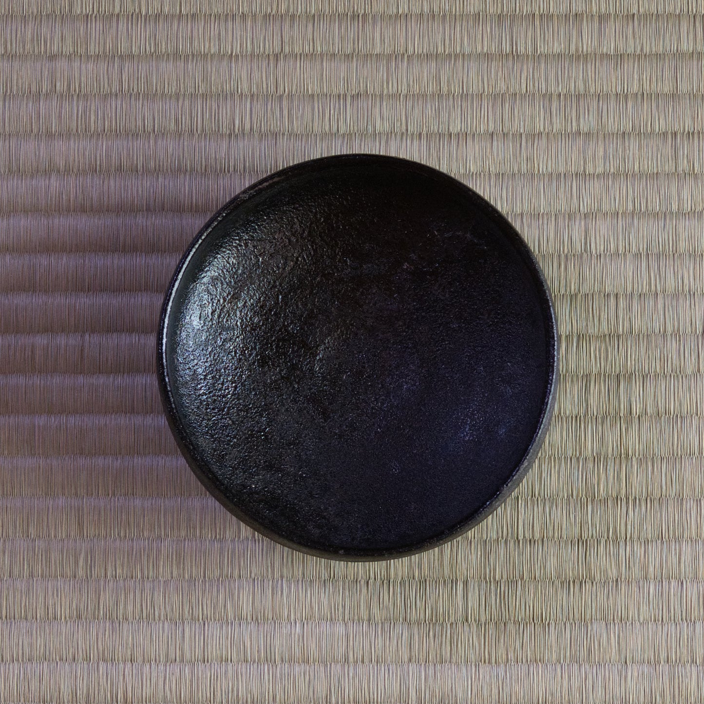 MREX05 黒唐津茶碗 共箱 三藤るい