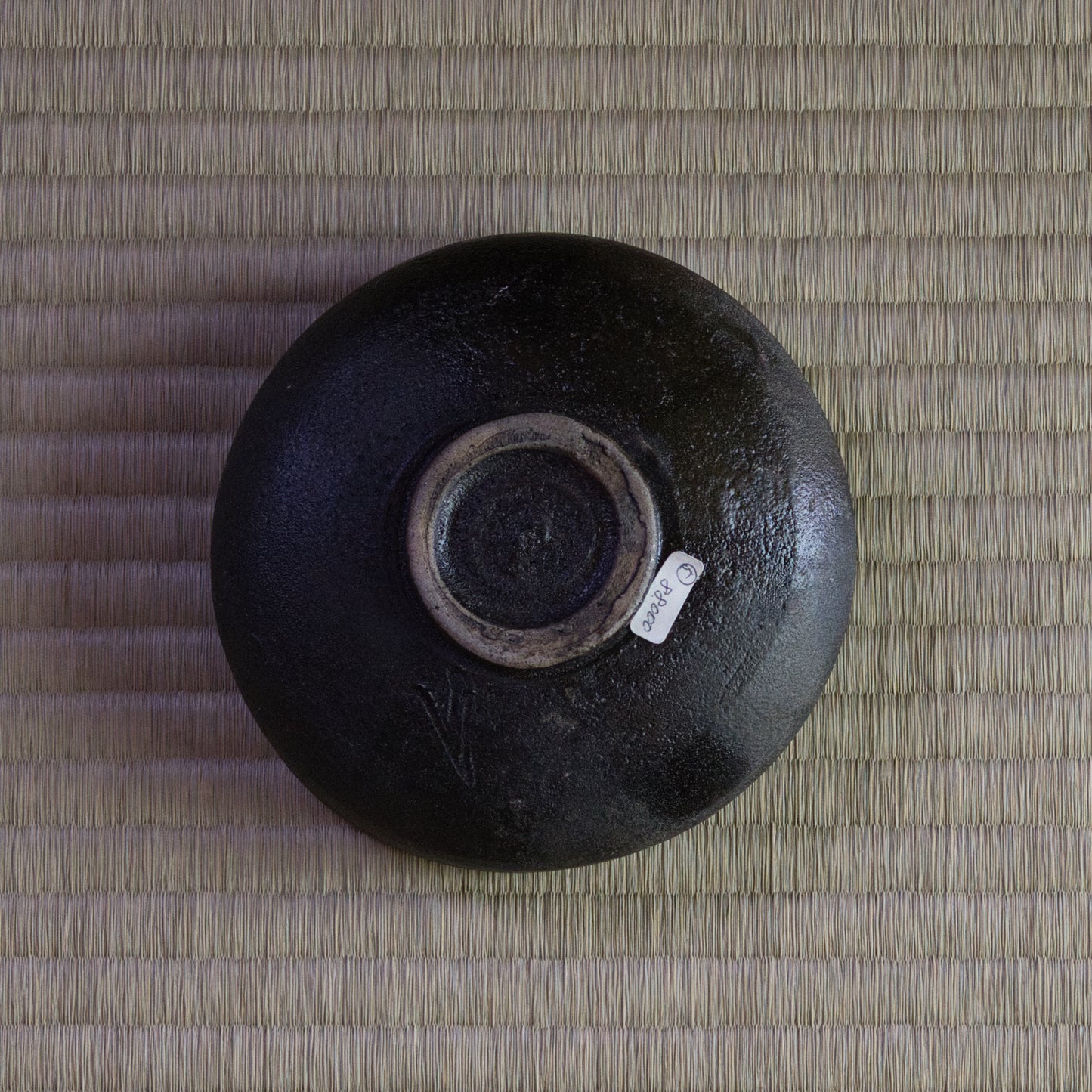MREX05 黒唐津茶碗 共箱 三藤るい