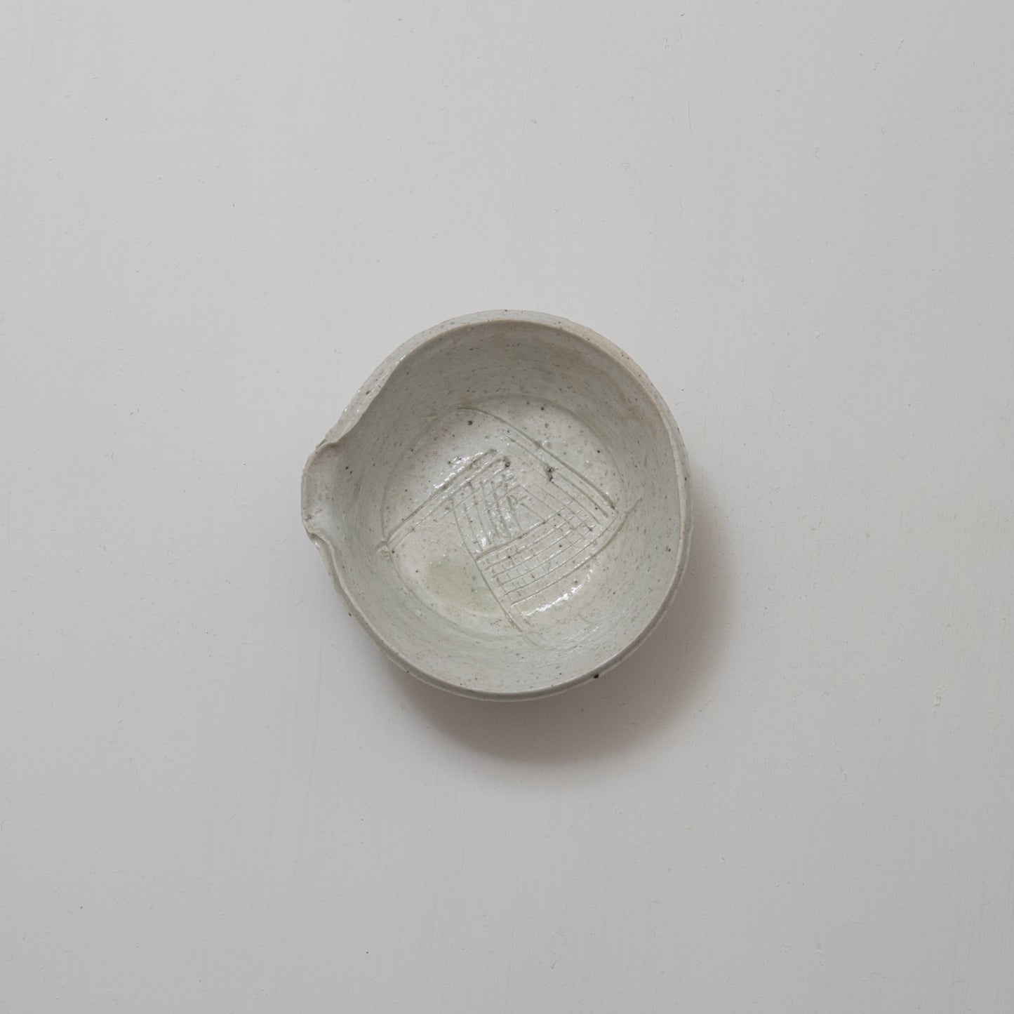 KY34D 白瓷片口 梶原靖元