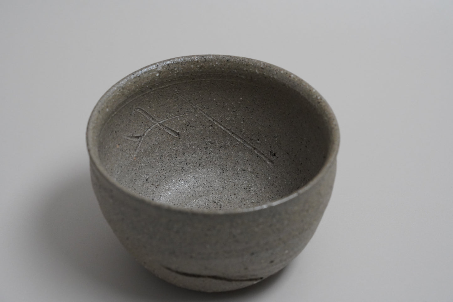 MMKY117h-ky 珠洲茶碗 共箱 梶原靖元