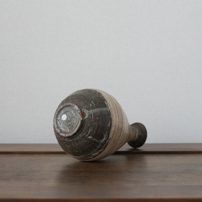 YTEX Hagi Brushed Iron Painted Bottle by Yoshino Tori