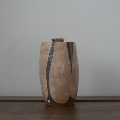 YTEX 萩細水指  吉野桃李