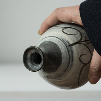 YN35 矢野直人　絵刷毛目徳利