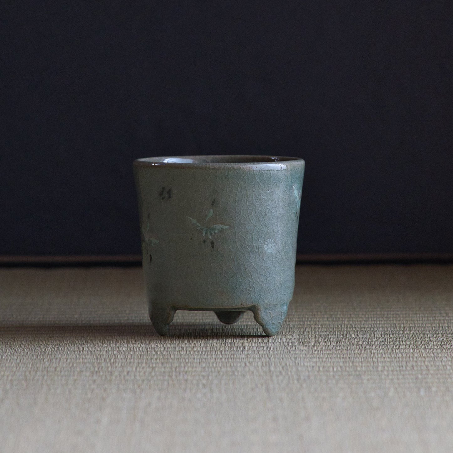 UXUS5 内村慎太郎 青磁雲鶴香炉