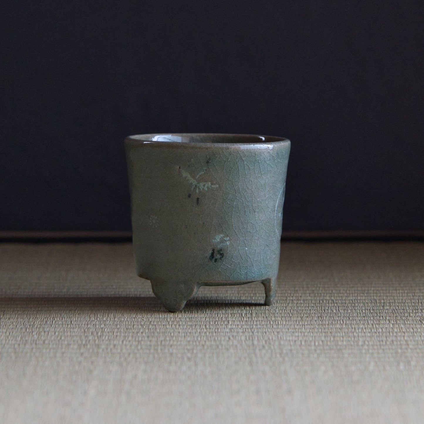 UXUS5 内村慎太郎 青磁雲鶴香炉