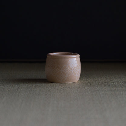 UXYT10 吉野桃李 萩七宝蓋置