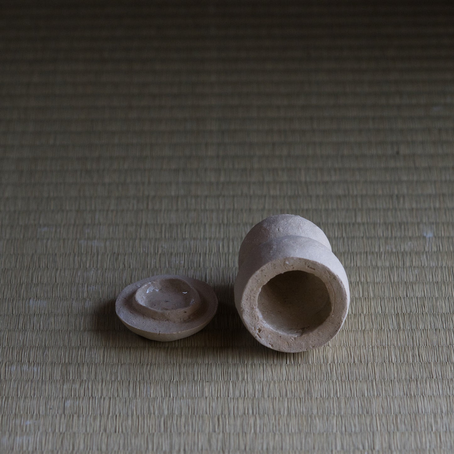 UXTQ1 谷穹 信楽　香合