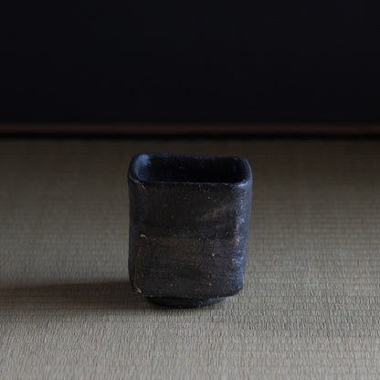 UXTQ5 谷穹 黒　火入