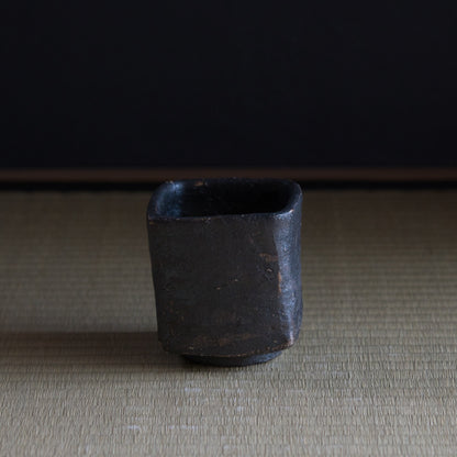 UXTQ5 谷穹 黒　火入