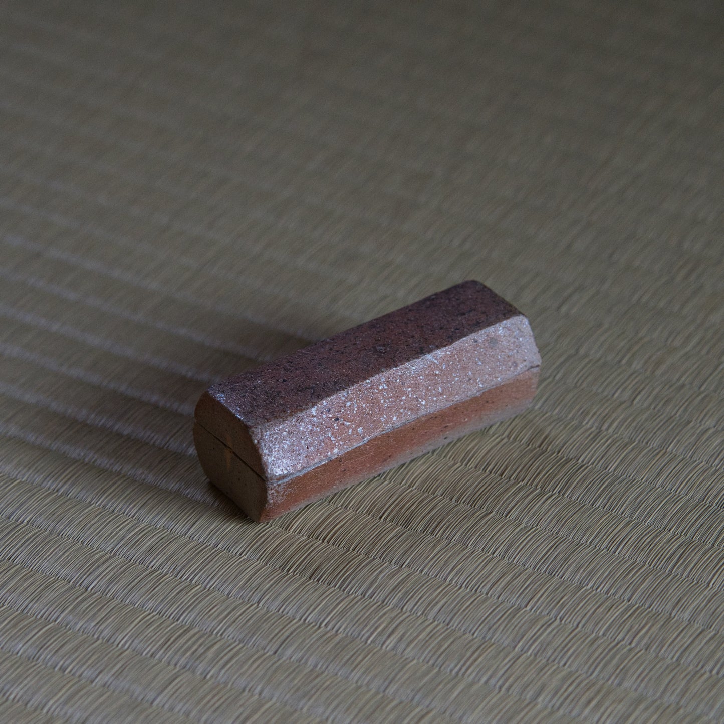 UXKY5 梶原靖元 備前唐津香合