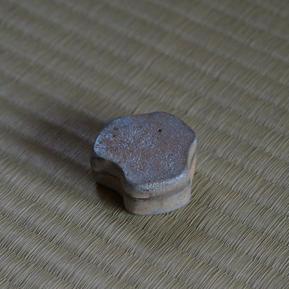 UXKY4 梶原靖元 備前唐津香合