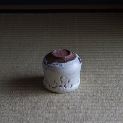 UXIA5 伊藤明美 白釉火入（上野）