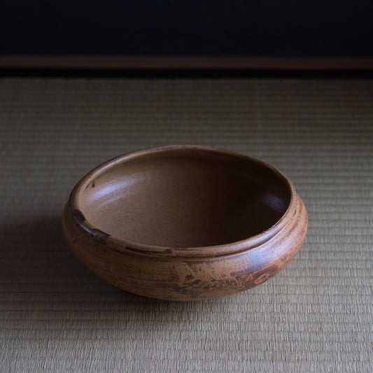 UXIA6 伊藤明美 伊羅保釉灰器