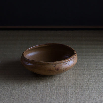 UXIA6 伊藤明美 伊羅保釉灰器