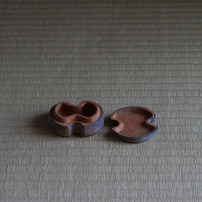 UXIA12 伊藤明美 分銅形香合