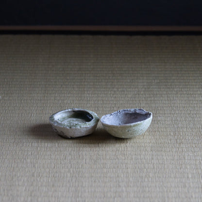 UXTY4 辻村唯 自然釉香合