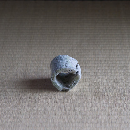 UXTY16 辻村唯 自然釉細蓋置