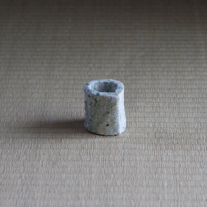 UXTY14 辻村唯 自然釉細蓋置