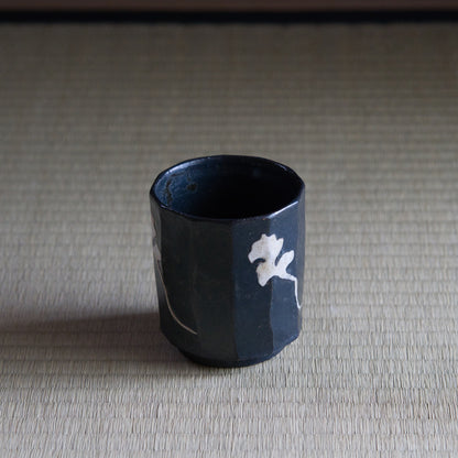 UXSM2 志村睦彦 黒釉白泥雲文火入