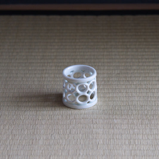 UXSM5 志村睦彦 白磁丸蓋置