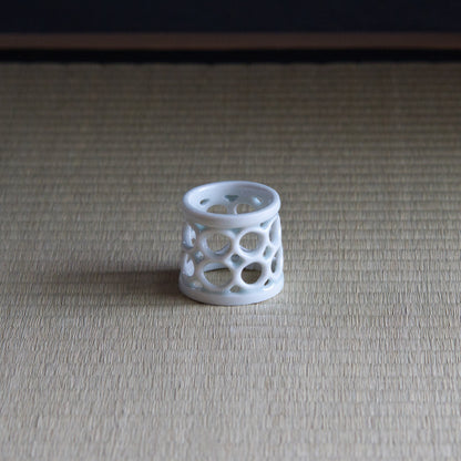 UXSM5 志村睦彦 白磁丸蓋置