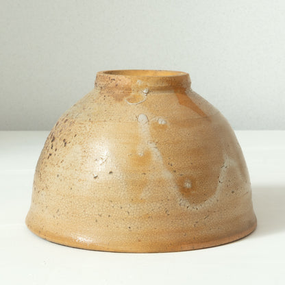 内村慎太郎　玉子手茶盌