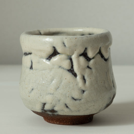 白釉火入（上野）