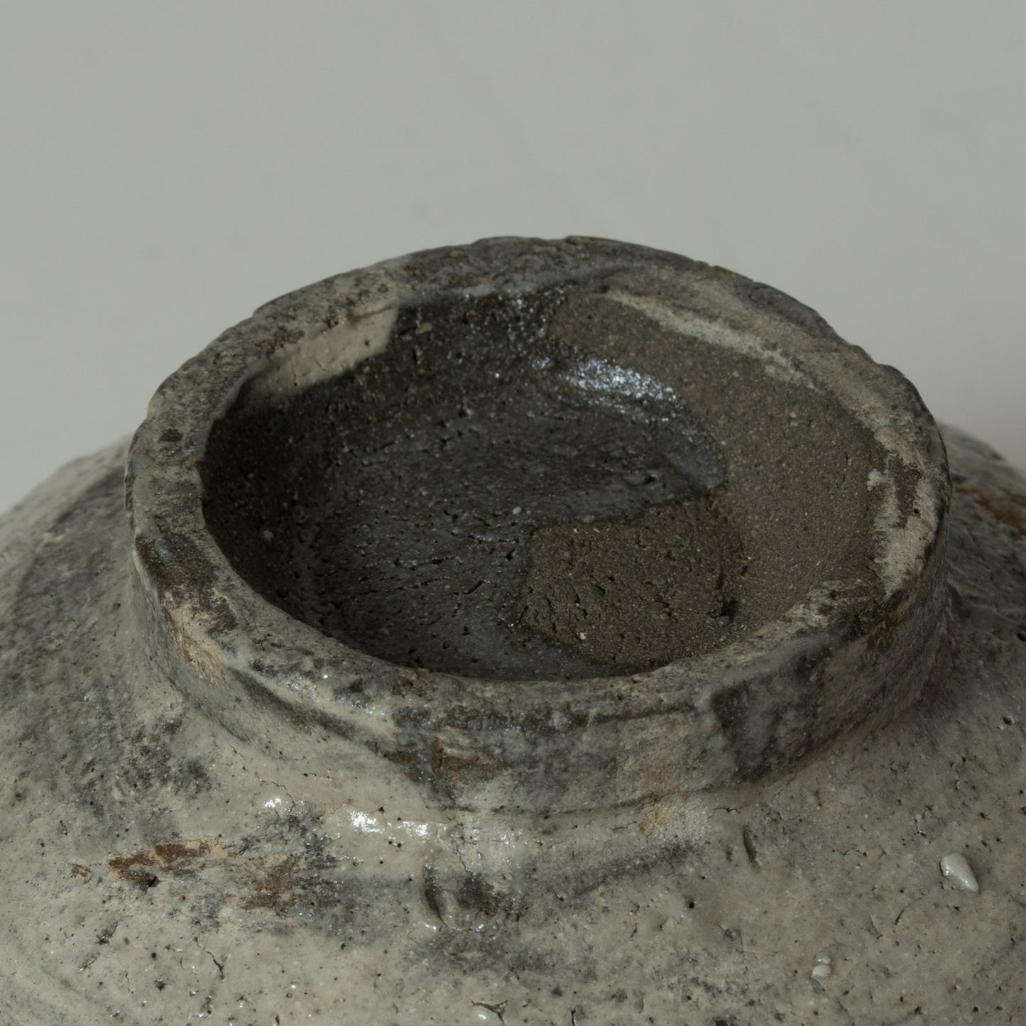 石井義久　三島茶碗