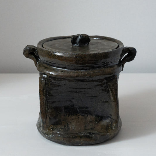 明賀亘史　黒唐津水指