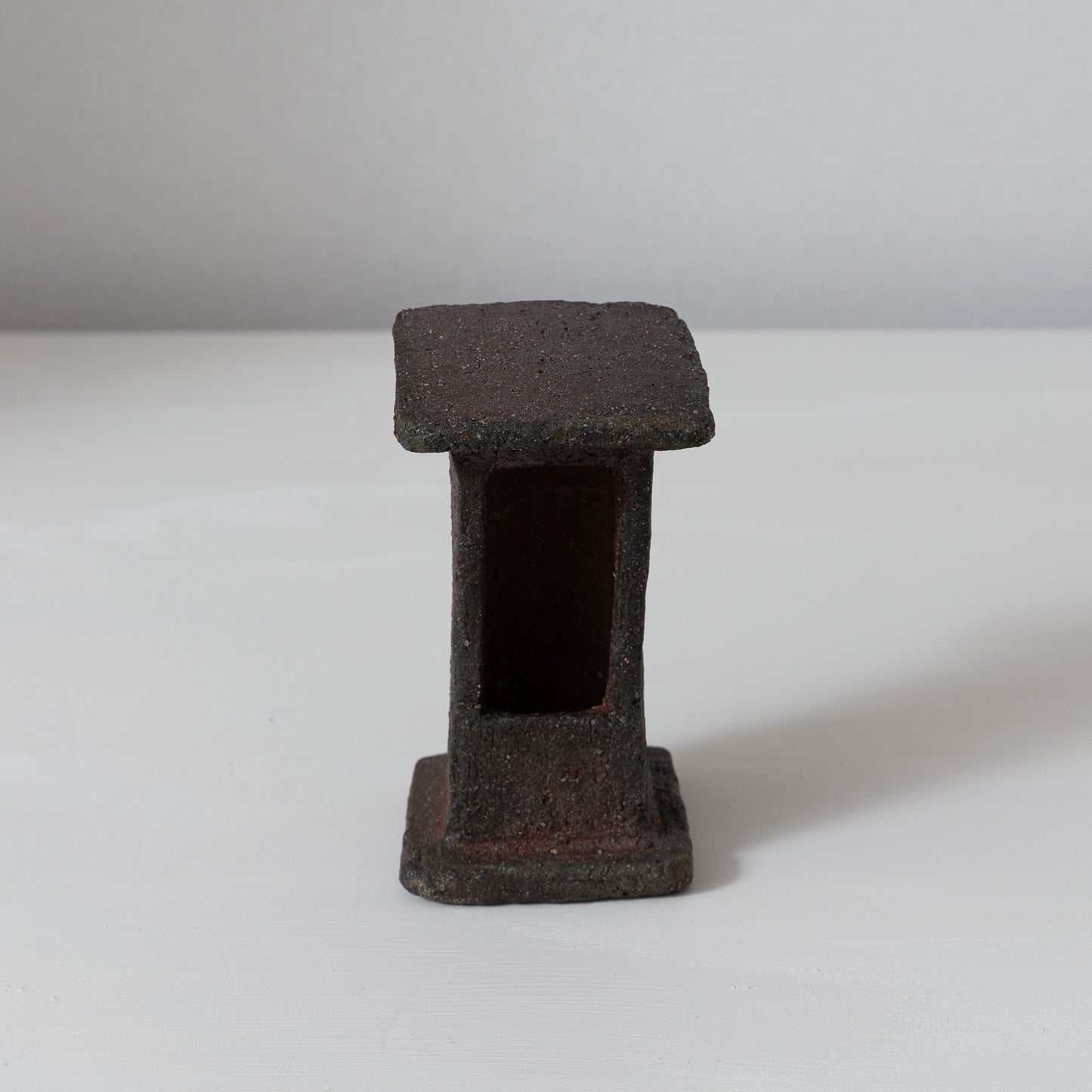 Wataru Myoga｜Karatsu zushi (miniature shrine)