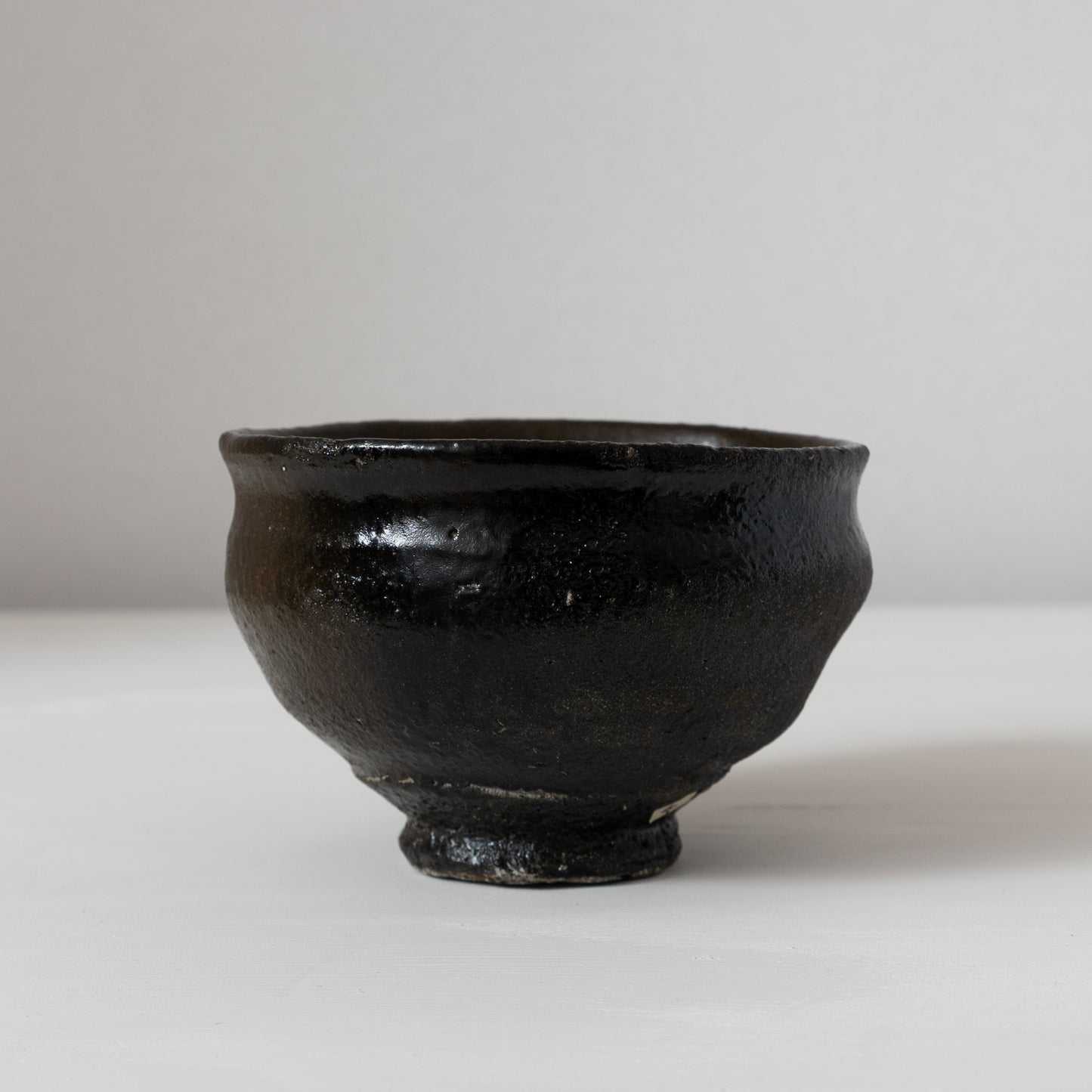 三藤るい　黒唐津茶碗