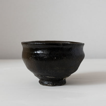 三藤るい　黒唐津茶碗
