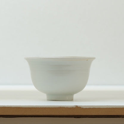 AI18 白磁碗　伊藤明美