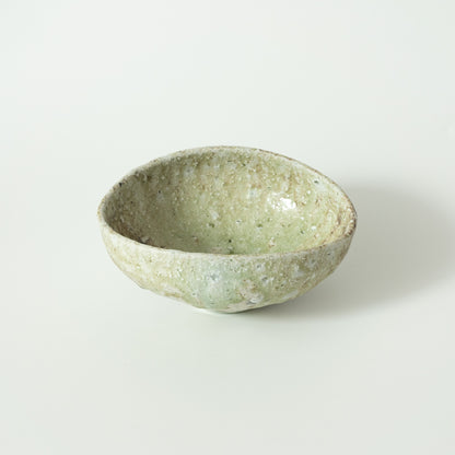 Yui Tsujimura: Kutsugata Mukozuke with Natural Ash Glaze (A)
