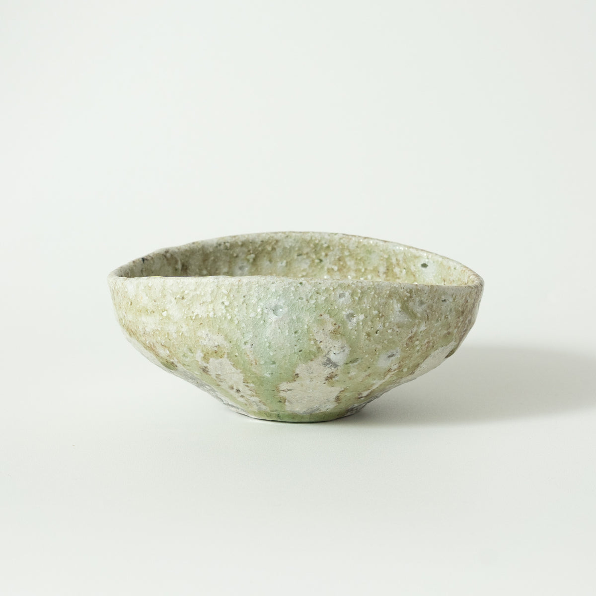 Yui Tsujimura: Kutsugata Mukozuke with Natural Ash Glaze (A)