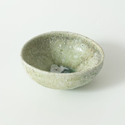 Yui Tsujimura: Kutsugata Mukozuke with Natural Ash Glaze (B)