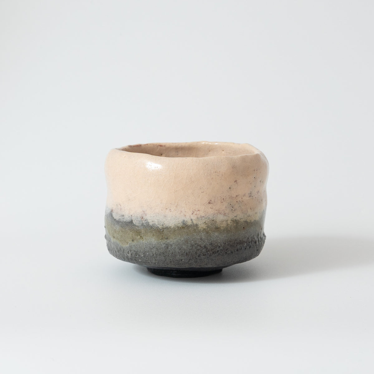 柳下季器　白茶盌