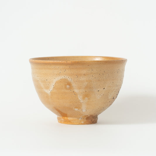 内村慎太郎　玉子手茶盌