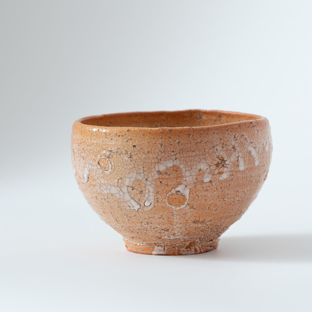 吉野桃李　萩茶盌