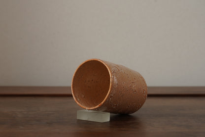 YT15B 荒土湯呑　吉野桃李